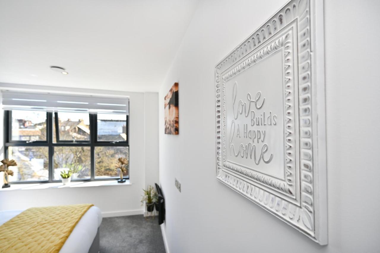 Spacious Designer 2Br Executive Apt, Near Beach & Marina, Central Location ラムズゲート エクステリア 写真