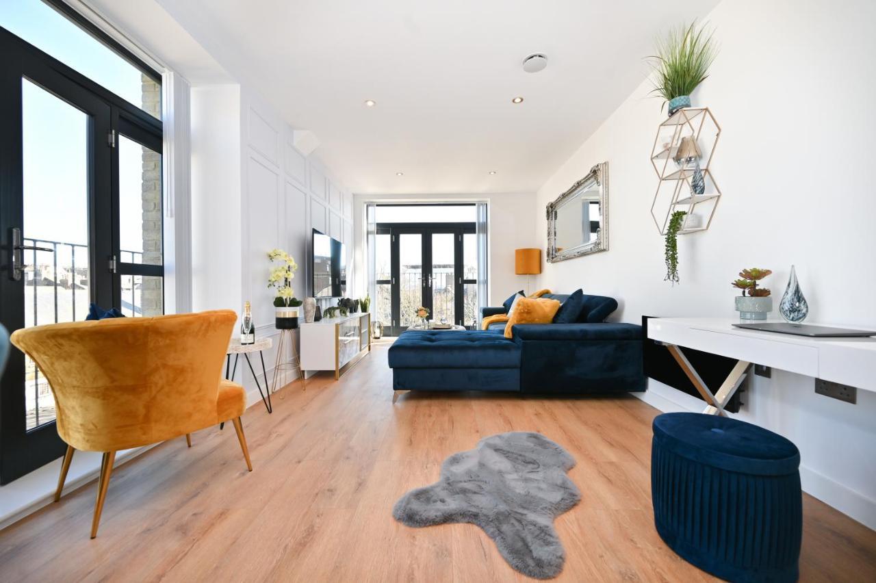 Spacious Designer 2Br Executive Apt, Near Beach & Marina, Central Location ラムズゲート エクステリア 写真